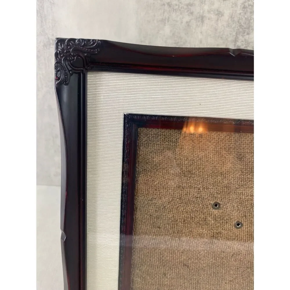 Ornate vintage Picture frame with scrolling and satin mat 1990 5x7”